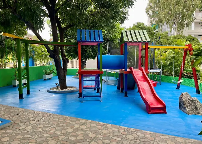 Hotel with pool: Hotel Santorini Casablanca Resort